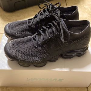 Nike Vapormax Men’s shoes size 9.5